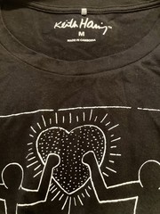 Keith Haring T-Shirt Black With Pink Signature On Back Size M Great Quality