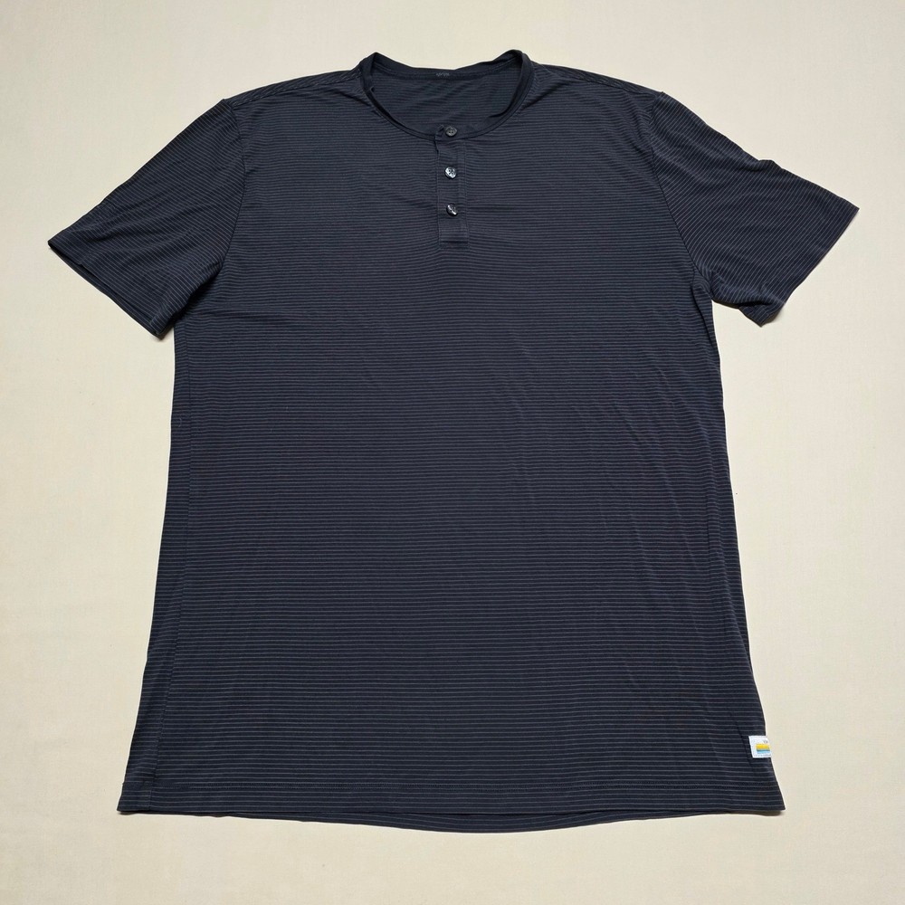 Vuori T-Shirt Men Striped Pullover Stretch NO Size/Check Measurements/Fit Medium