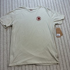 NWT Fjallraven Short Sleeve Shirt Logo Mens XXL Organic Cotton Chalk White Beige