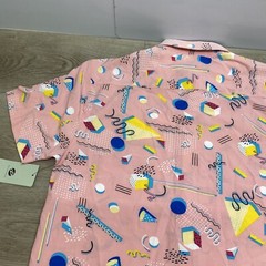 NWT 90s Inspired Button Up Drill Clothing Co Unisex T Shirt Pink 90% Polyester M