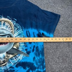 Great White Shark Tee Shirt Adult Size XL Blue Tie Dye Vintage Style Nature