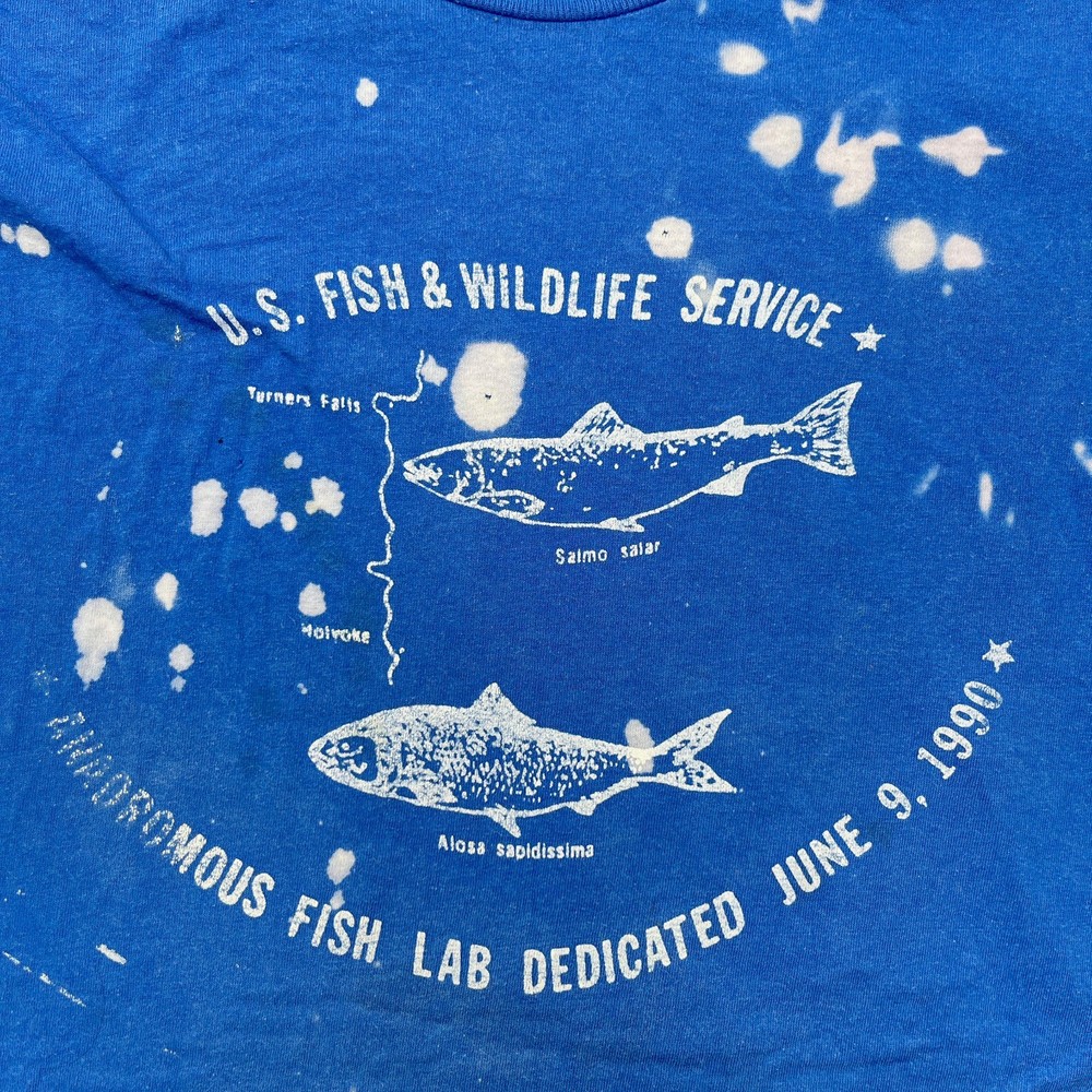 U.S. Fish & Wildlife Lab 1990 WMass Made USA Hanes XL Blue t-Shirt Bleach spots