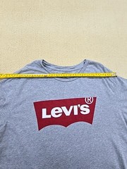Levi’s Men’s T-Shirt Size XL Gray Cotton Crew Neck Short Sleeve