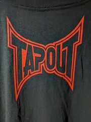 Vintage Y2K TapOut UFC MMA Skull Skeleton Red Foil Black XX-Large T-Shirt