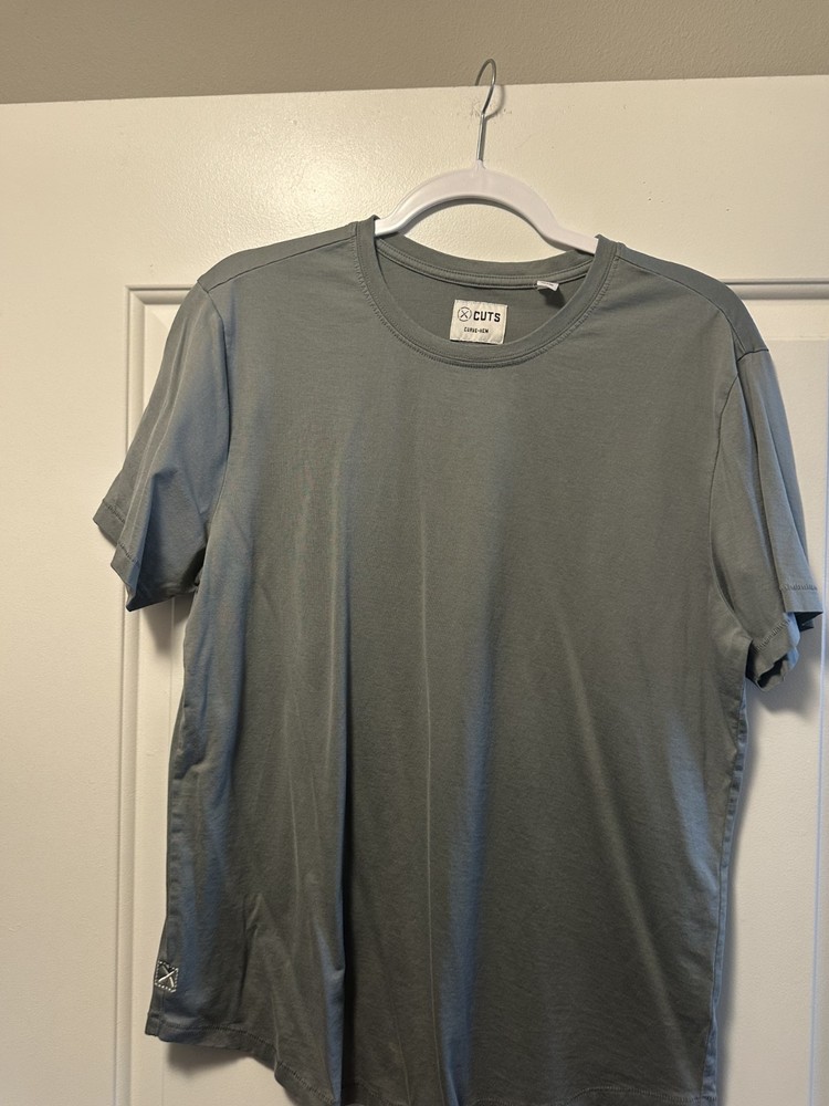Cuts Clothing Curve Hem Tee Mens L Slate Gray Short Sleeve