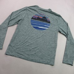 Patagonia Shirt Mens Small Long Sleeve Crew Neck Green Outdoor Lightweight
