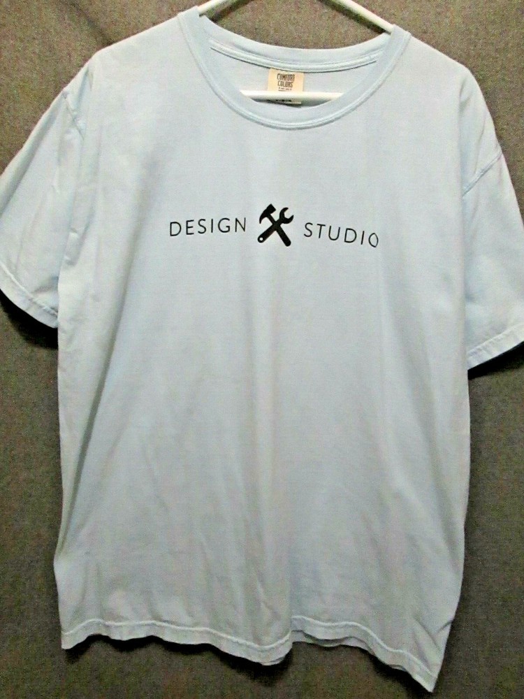 DESIGN STUDIO MENTOR LIGHT BLUE COMFORT COLOR T-SHIRT ADULT MEN’S LARGE