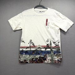 Uniqlo UT x Museum of Fine Arts, Boston T-Shirt Mens M White Graphic Crew Neck