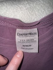 Live Oak Brand Purple Graphic Pocket Logo Men’s T-Shirt Size M