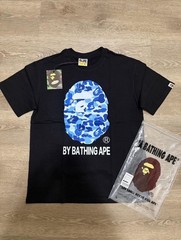 A Bathing Ape BAPE Men’s Black Graphic Logo Crew Neck T-Shirt Size M