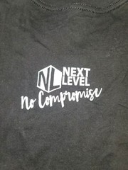 Mens Next Level Short Sleeve Crew Neck T-shirt SZ L