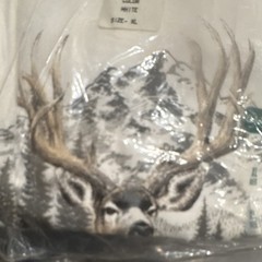 Cabela’s Wildlife Mule Deer T-Shirt White XL Crew Neck Short Sleeve