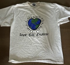 Vintage Tultex T-Shirt Keith Haring Love The Earth Heart Shaped Earth, Men’s XL