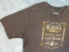 District Made Mens Gray Graphic Short Sleeve T-Shirt Bluegill Grill Whiskey XL
