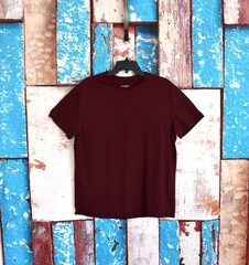 Men’s Goodfellow T-shirt Short Sleeve Crew Neck Lyndale Tee LARGE Burgundy