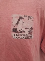 RFBF Men’s Pre Shrunk Washed Pink “TENNESSEE AQUARIUM” Shirt Size Large