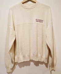 L/XL Vtg 90s Bloomsburg University PA Cream Boxy Oversized Soft Knit Sweater
