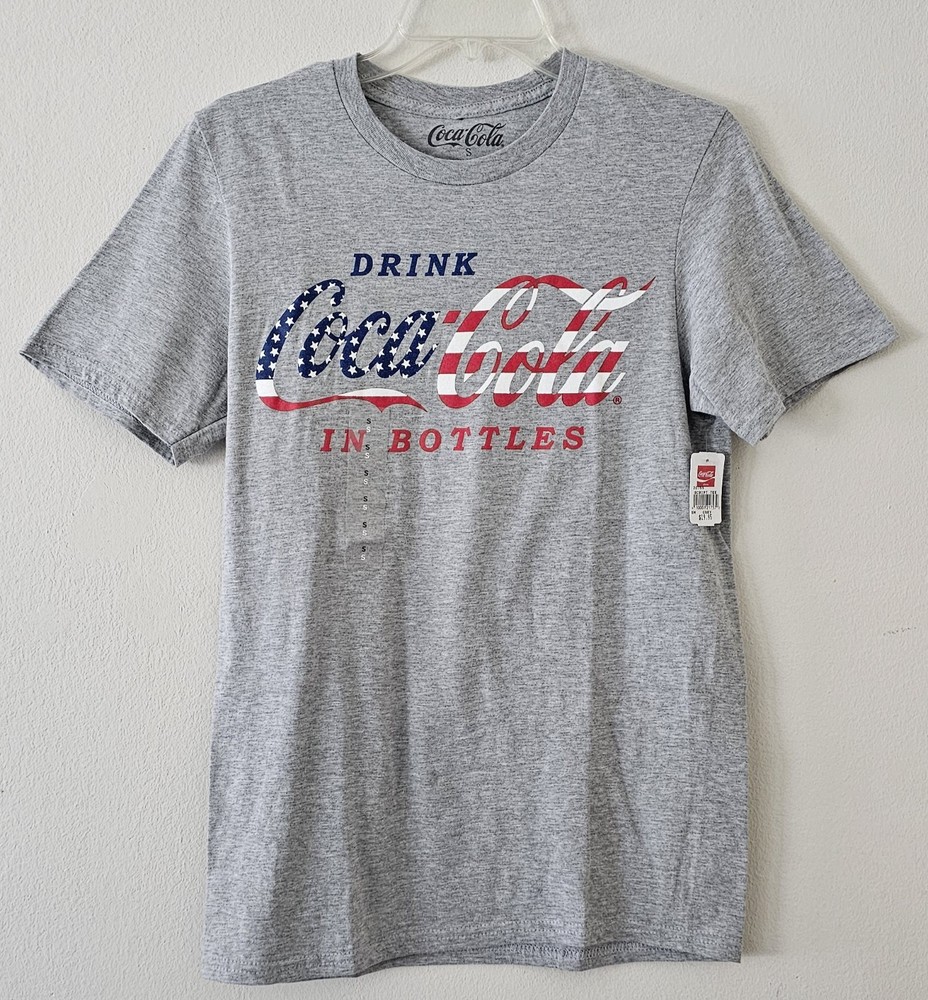 Coca Cola Patriotic American Flag Graphic Gray T-Shirt Small 4th of July NWT