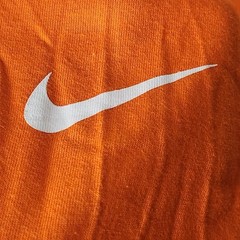 Nike Just Do It Again Men’s XL Orange Long Sleeve Cotton T-Shirt Ribbed Cuffs