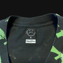 INSANE GRAIL RARE COLORWAY ROGUE STATUS AOP GUN TEE