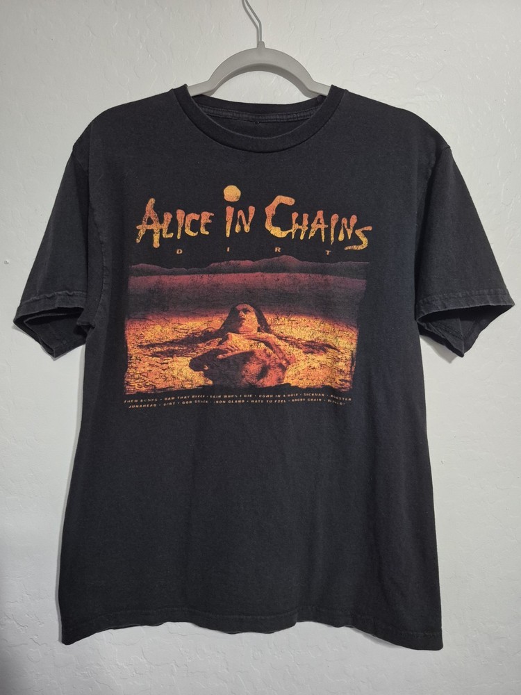 Alice In Chains “Dirt” Album Cover Shirt – M(20×26) – Rock Grunge Metal Band