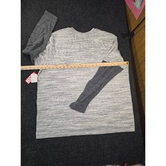 Punisher Marvel Long Sleeve Shirt 2XL Gray Skull NWT