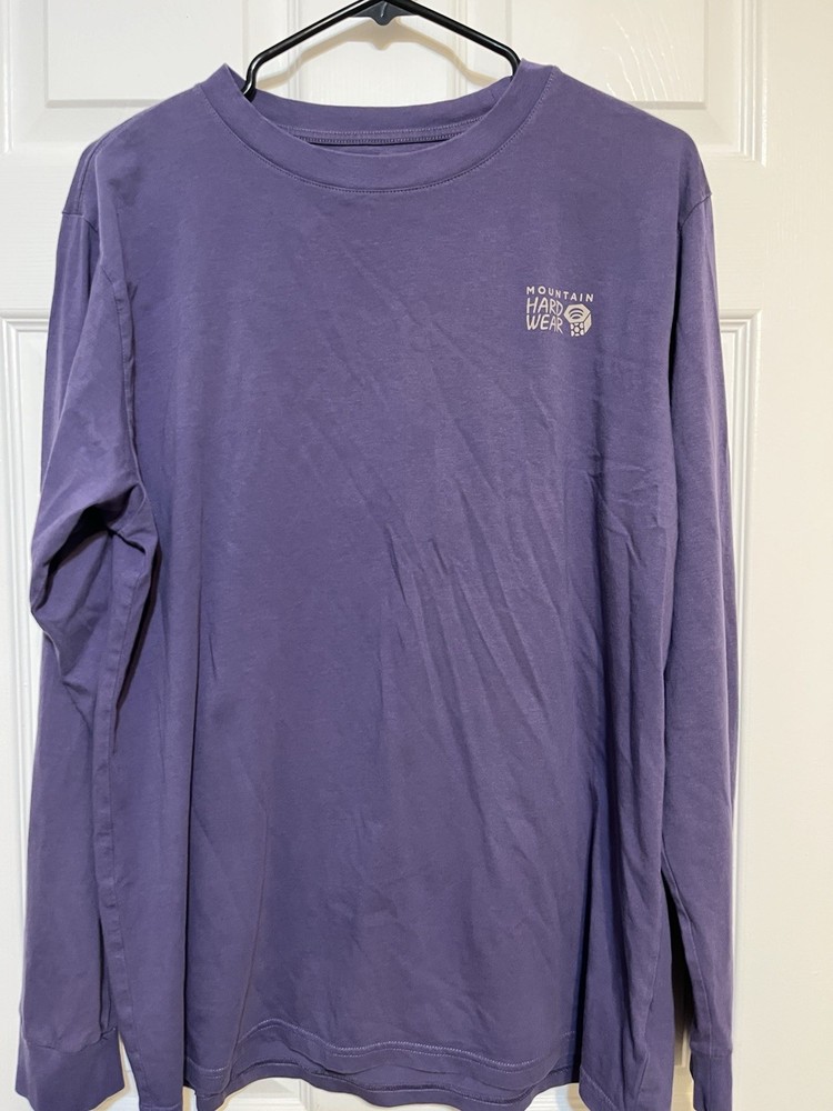 Mountain Hardware Men’s Large Long Sleeve Tshirt Purple Sasquatch Surfing Logo