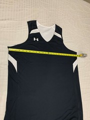 UNDER ARMOUR MENS ATHLETIC SLEEVELESS REVERSIBLE BASKETBALL JERSEY SHIRT SIZE L