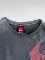 Vintage Quicksilver T-Shirt Surf Logo Black Size XL Faded Shabby Looking