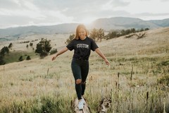 Custom Text University Font Shirt – Sports or School Custom T-Shirt College Gift