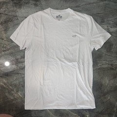 Hollister Must-Have Collection T-shirt Mens Medium White Short Sleeve Cotton Tee