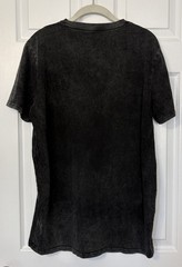 Valabasas Vintage Size M Graphic T-Shirt “Looking For Peace” Edgy Streetwear