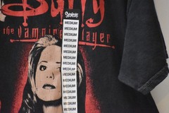 Buffy the Vampire Slayer Shirt Size Medium Official Ripple Junction RARE OOP TV