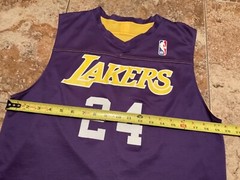 ALLESON ATHLETICS LAKERS #24 KOBE BRYANT REVERSIBLE MESH JERSEY ( MENS MEDIUM )