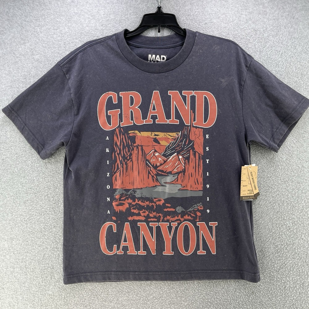 NWT Mad Engine Mens T-Shirt Small S Classic Crop Fit Heavy Weight ‘Grand Canyon’