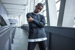 Build Your Brand Long sleeve with cuff rib – Long cut, Set-in sleeves