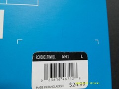 Columbia 3-Pack Boxed White V-Neck Cotton T-Shirts. Size Large. #1556924. New.