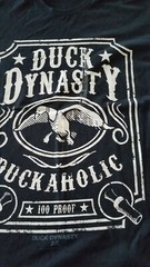 DUCK DYNASTYMENS BLACK Family DUCKAHOLIC LARGE TShirt 100 Proof NEW W/STICKER