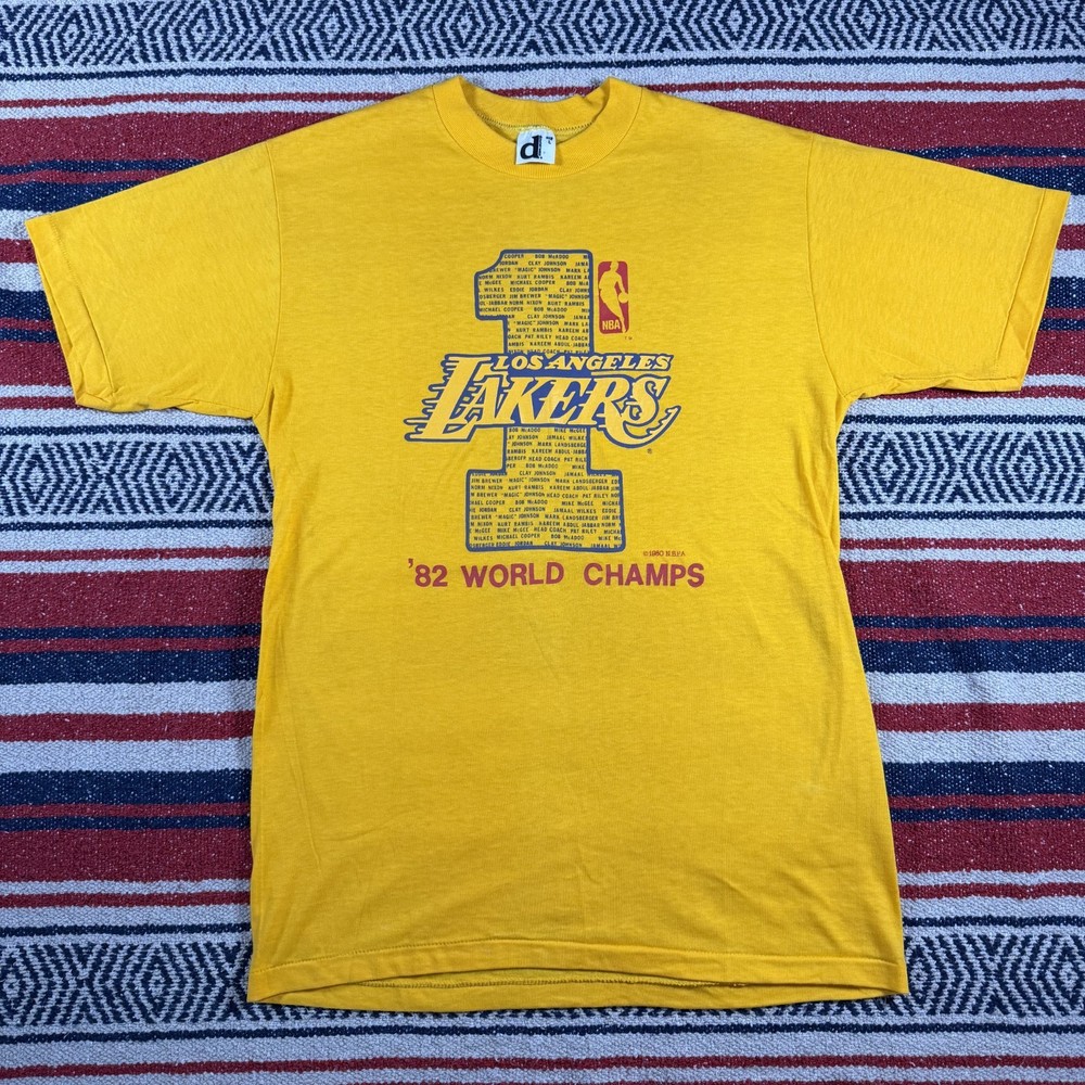 VINTAGE 1982 Los Angeles Lakers World Champs Shirt Large L NBA Magic Kobe Kareem