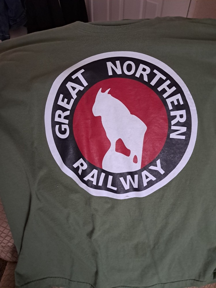 2 – XXL T-Shirts Great Northern Railway and Chessie System – Rail Fanning