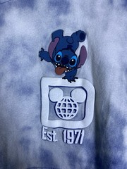 Walt Disney World Spirit Jersey Shirt Adult Small Lilo & Stich Tie Dye Pullover