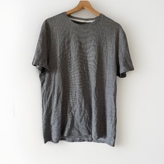 Banana Republic Men’s Dress Crew T Shirt Tee Size Large Gray Striped Minimalist