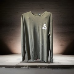 District Threads Men’s Olive Long Sleeve Crew Neck Knit T-Shirt 2XL