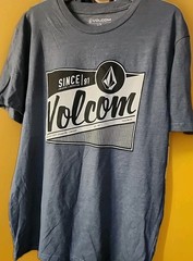 VOLCOM Stone Skate Surf Snow Logo Tee Shirt Men Large New Excellent B15 Beach