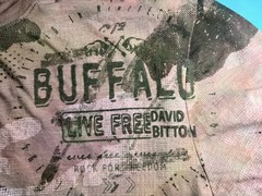 Buffalo David Bitton Men’s L Camo Graphic T-Shirt NWT Live Free Olive Tan
