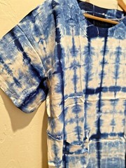 Unisex Handcrafted Indigo Vertical Design Tie Dye Round-Neck Casual Soft T-shirt