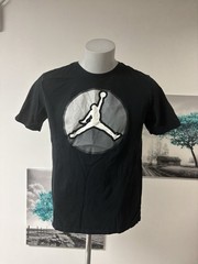Nike Jordan AJ 8 Jumpman logo t-shirt Youth L Could Fit Men’s M Measureme Pics