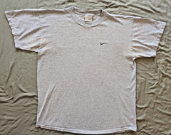 Vintage 90S Nike Embroidered Swoosh Logo T-Shirt Men’s L Gray