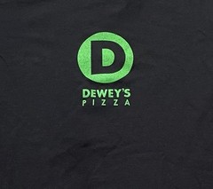 Dewey’s Pizza Women’s Black T Shirt Staff Tee Dew More Sz L (fits smaller)
