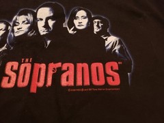 Vintage The Sopranos T shirt XL Vintage 2000’s Family Picture Spell out GUC